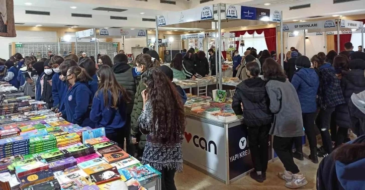 Altınova Belediyesi 2. Kitap Fuarı için geri sayım
