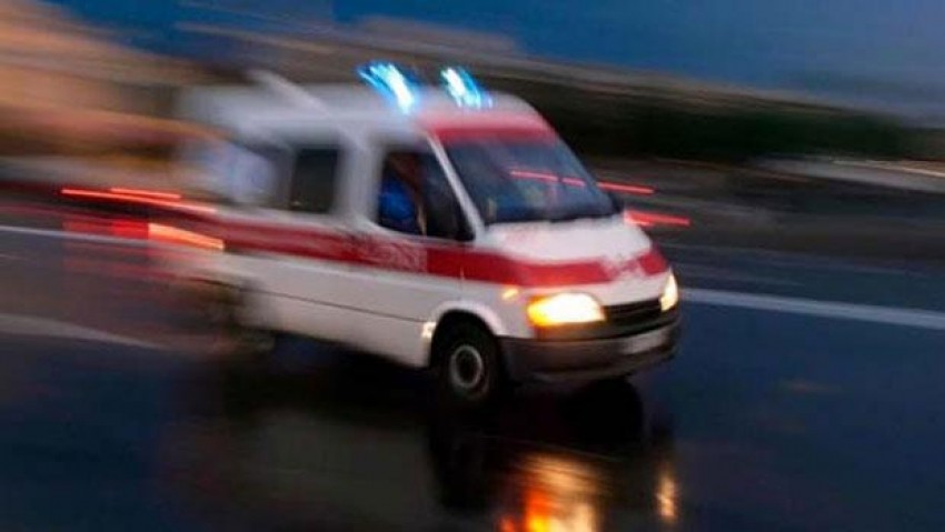 Polisin durdurduğu ambulans 'minibüs' çıktı