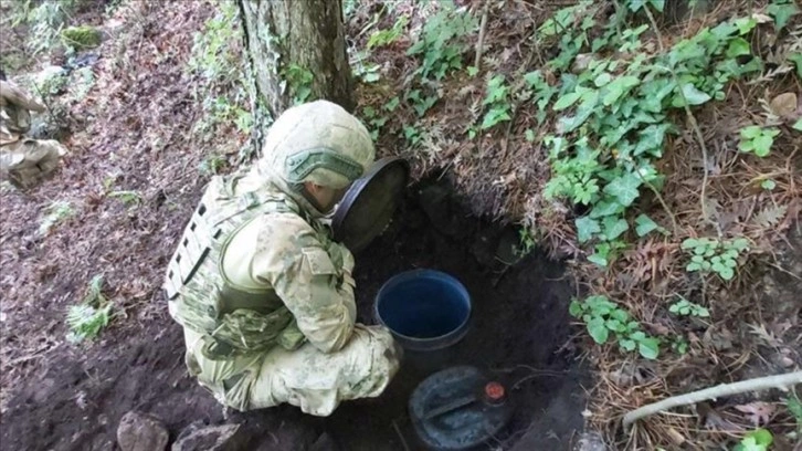 Amanos Dağları'nda terör örgütü PKK'ya ait depo bulundu