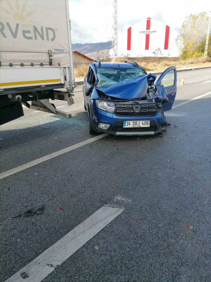 Amasya’da 4 aracın karıştığı zincirleme kazada 6 kişi yaralandı
