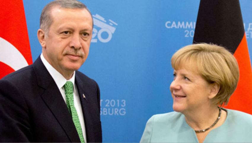 Erdoğan, Merkel ile görüştü