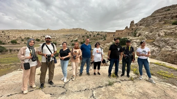 Anadolu’nun kerpiç evleri fotoğraflanıyor
