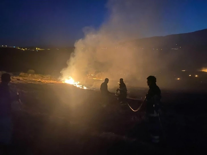 Antakya’da anız yangını