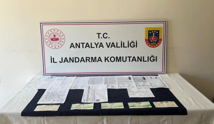 Antalya merkezli 3 ilde mal varlığını aklama operasyonu: 6 gözaltı
