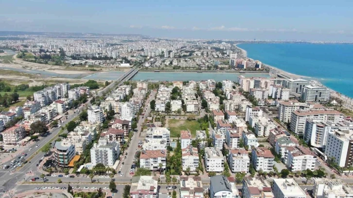 Antalya’nın nüfusu 2 milyon 696 bin 249 oldu
