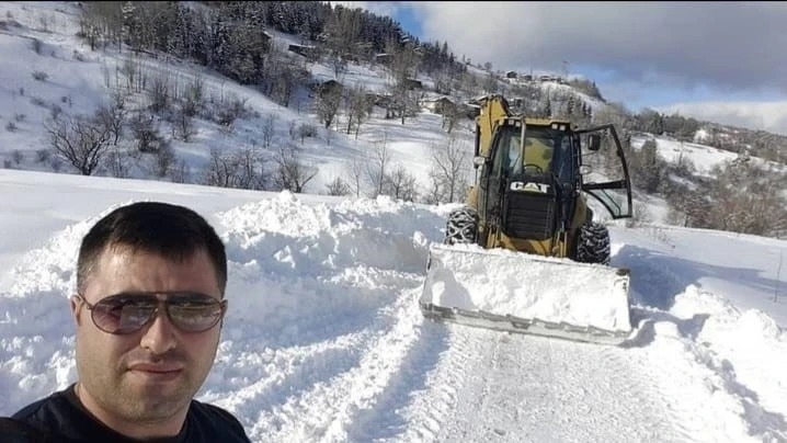 Artvin’de çığ altında kalan operatör yaşam mücadelesini kaybetti
