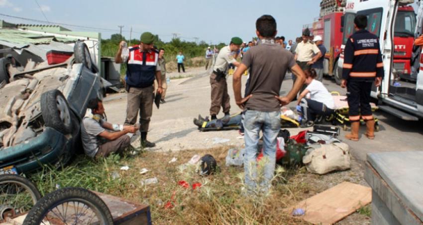 Askeri araç kaza yaptı: 1 ölü, 4 yaralı