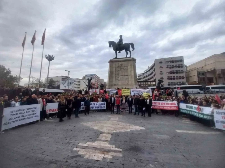 Atanmayan öğretmenler eylem yaptı