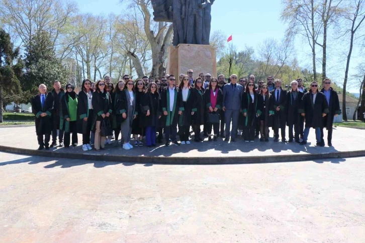 Av. Öztürk “Avukatın sesi kesilirse, halkın nefesi kesilir”
