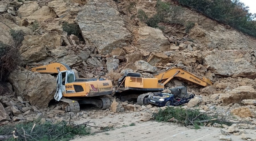 Bursa'da heyelan bölgesinde tehlikeli anlar