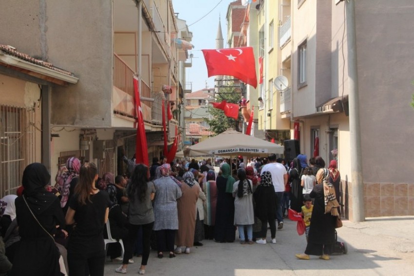 Bursalı şehit polis gözyaşlarıyla karşılandı