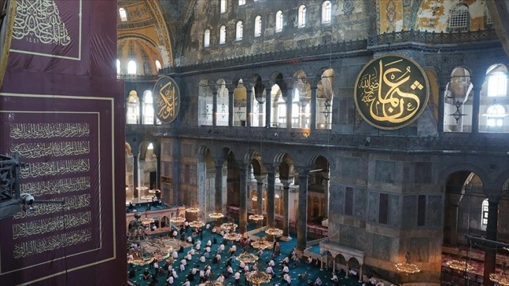 Ayasofya-i Kebir Cami-i Şerifi'nin ibadete açılmasının üçüncü yıl dönümü