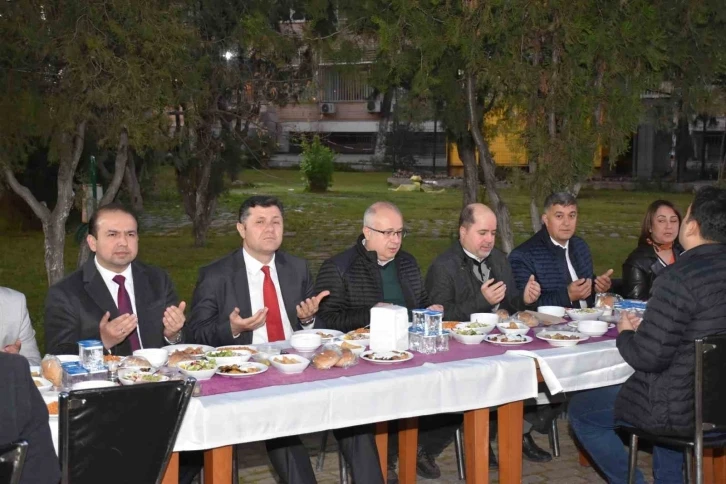 Aydın Atatürk Devlet Hastanesi personeli iftarda buluştu
