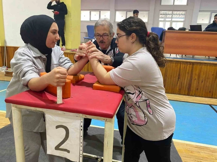 Aydın’da 1 yılda 14 bin öğrenci, sporcu lisansına kavuştu
