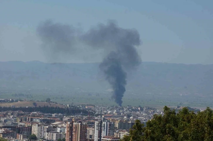 Aydın’ı kara duman sardı, vatandaşlar panikledi
