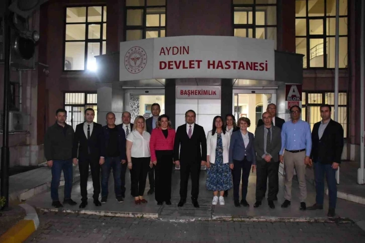 Aydın İl Sağlık Müdürü Şenkul sağlık personeli ile iftarda buluştu
