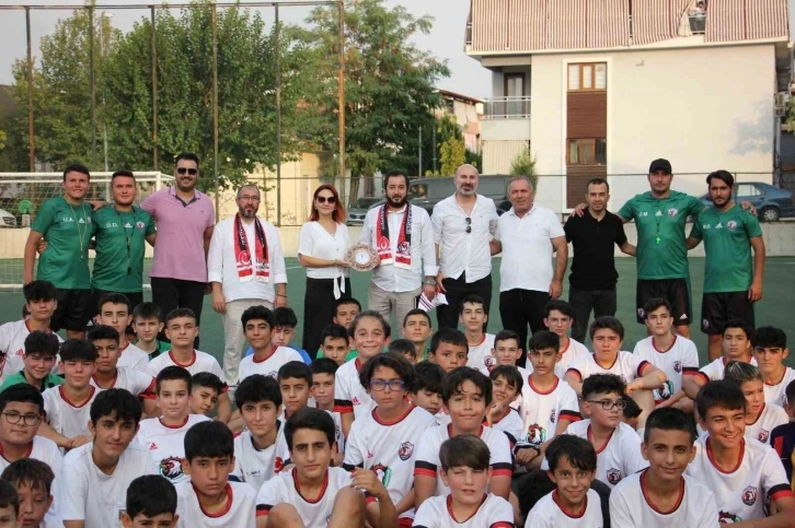 Ayyıldızspor kadrosunu yeni isimlerle perçinleştirdi
