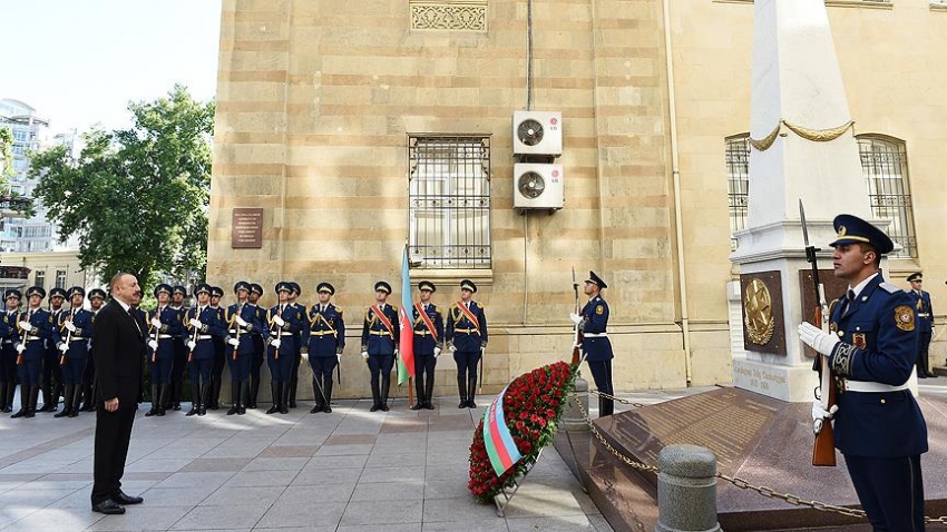 Azerbaycan Cumhuriyeti 100. yılını kutluyor