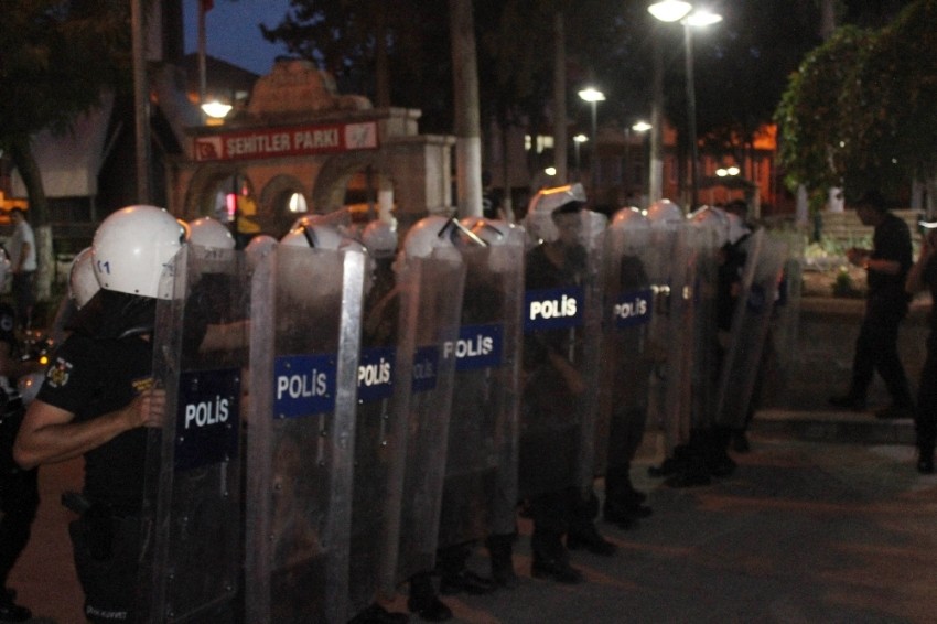 Kilis’teki yürüyüşe polis müdahelasi