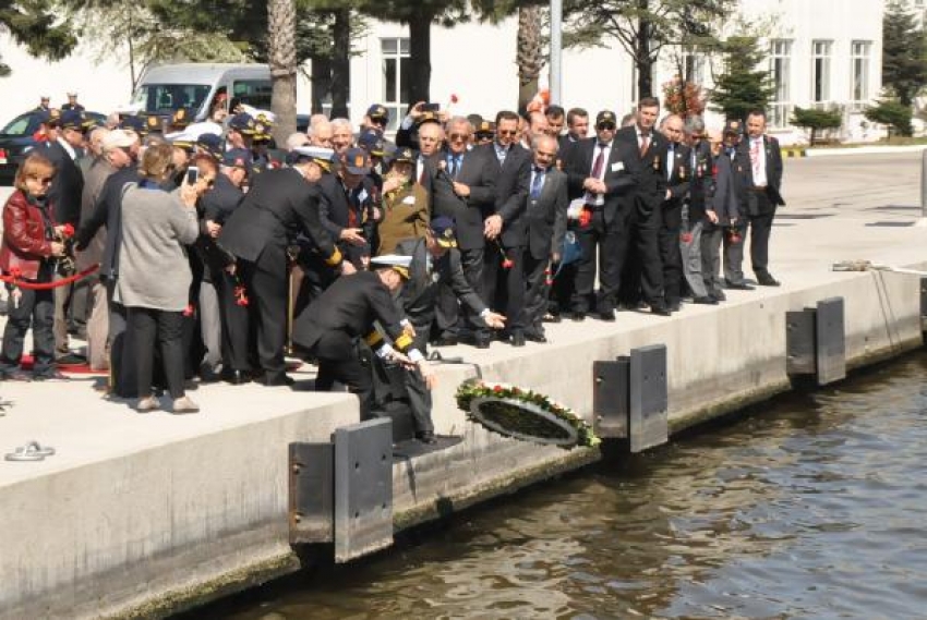 Dumlupınar şehitleri anıldı