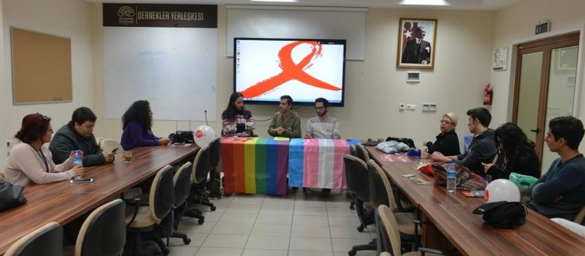 AIDS öldürmez ön yargı  öldürür