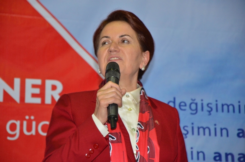 Akşener: Türkiye’yi bayram sofrasına çevireceğiz