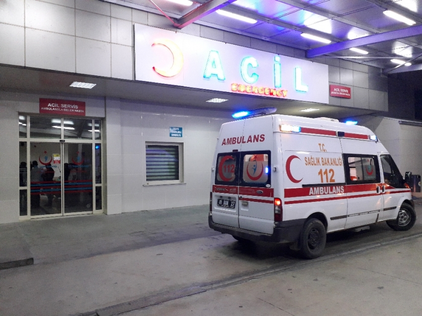 Kozan’da trafik kazası: 8 yaralı