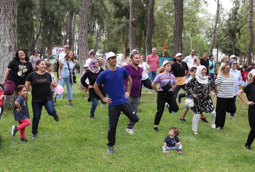 Dünya yürüyüş gününde yürüyüş etkinliği düzenledi