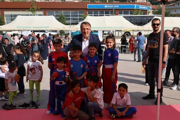 “Babafest" etkinliğinde babalar ve çocuklar eğlendi
