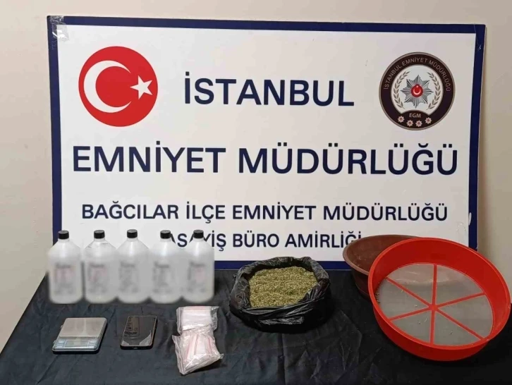 Bağcılar’da uyuşturucu ticareti yapıldığı belirlenen adrese operasyon düzenlendi
