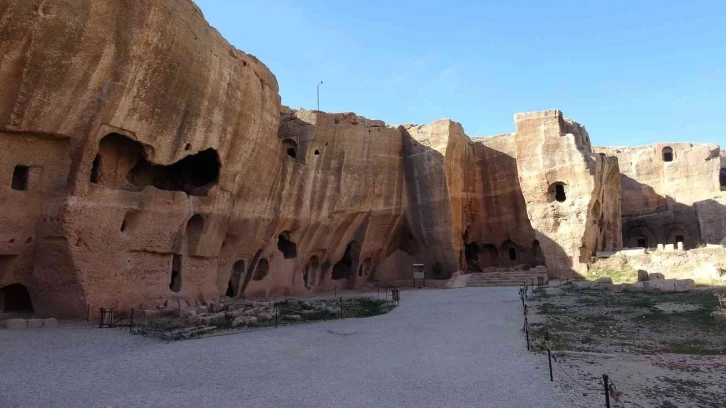 Bahar havalarına rağmen Güneydoğu’nun Efes’i boş kaldı
