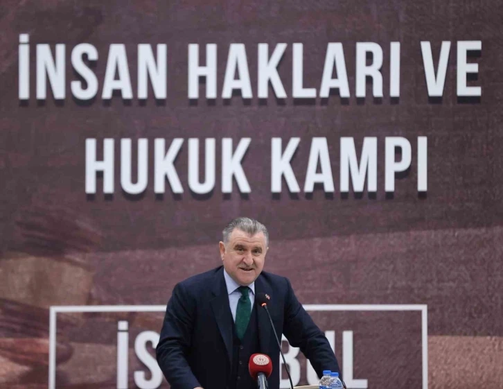 Bakan Bak tematik kış kamplarının açılışını yaptı
