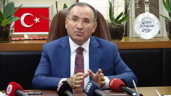 Bakan Bozdağ’dan 6’lı masa eleştirisi: "Türkiye’ye eli, ayağı bağlı kukla bir cumhurbaşkanı vaat ediyorlar”
