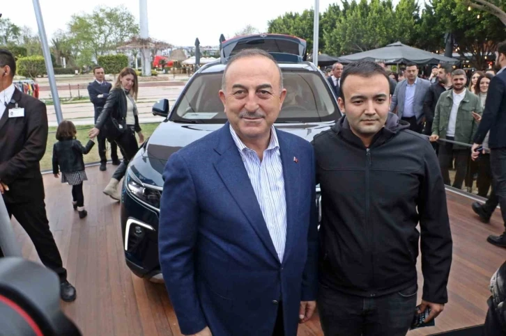 Bakan Çavuşoğlu: "Togg’a dünyanın her yerinden çok büyük ilgi var"
