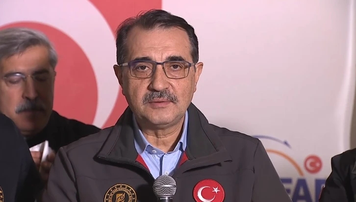 Bakan Dönmez: "Akaryakıt ile ilgili sıkıntı yaşamıyoruz"
