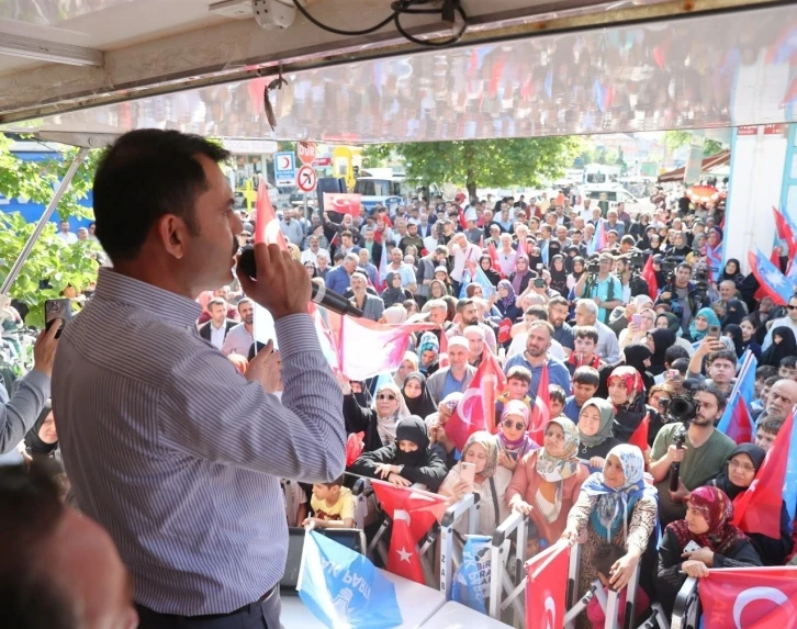 Bakan Kurum: "Turgut Reis Mahallemize bir mesire alanı millet bahçesi kazandırıyoruz"
