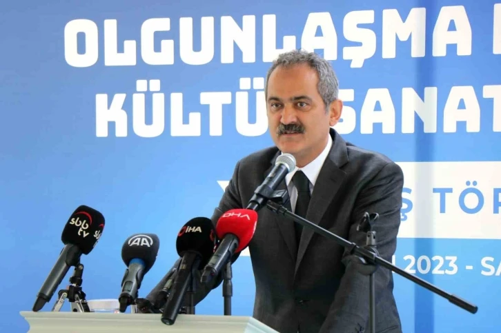 Bakan Mahmut Özer: “Kadınların okullaşma oranı erkekleri geçti”
