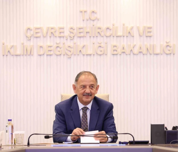 Bakan Özhaseki: "Yerinde Dönüşüm için geç kalmayın"
