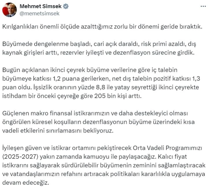 Bakan Şimşek: “Büyümede dengelenme başladı, cari açık daraldı, risk primi azaldı, dış kaynak girişleri arttı, rezervler iyileşti”
