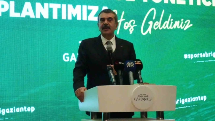 Bakan Tekin: "Müfredat çalışmalarındaki seyreltmeyle ilgili hususun önemli gerekçeleri var"
