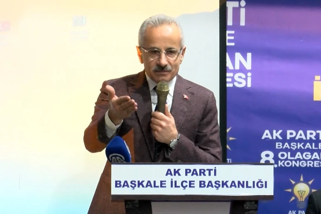 Bakan Uraloğlu: "Dış güçlerin maşası olanlar kardeşi kardeşe düşürüyor"
