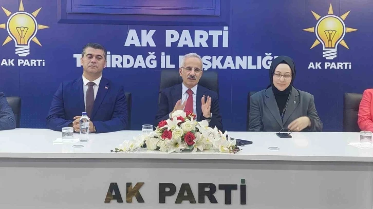 Bakan Uraloğlu: "Son 22 yılda ulaştırma ve haberleşmeye 280 milyar dolarlık yatırım yaptık"
