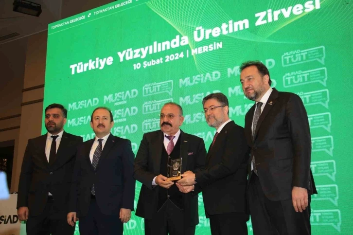 Bakan Yumaklı: "2050 yılında yüzde 55 daha fazla suya, yüzde 65’te daha fazla gıdaya ihtiyacımız olacak"
