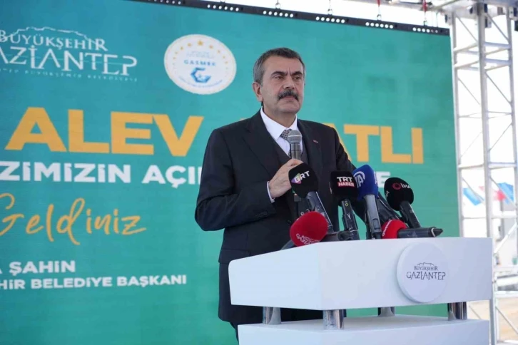 Bakan Yusuf Tekin: "Bu merkez, Alev Alatlı misyonunun ve düşüncelerinin hayata geçmesine katkı sağlayacak"
