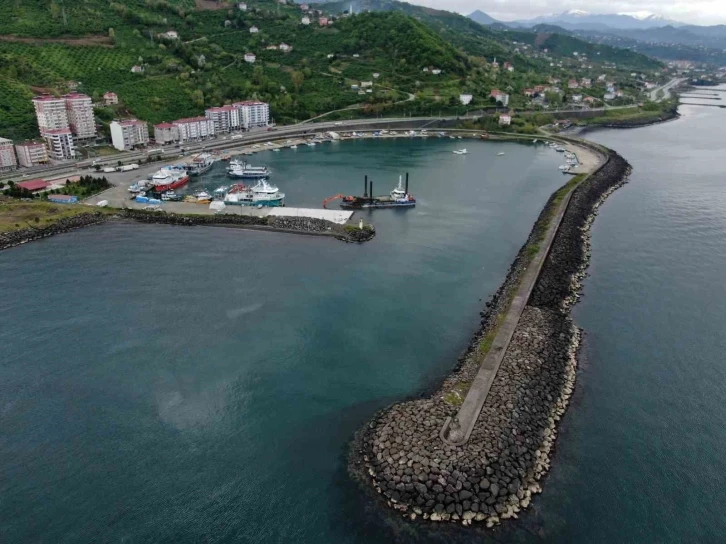 Balıkçı tekneleri limanlarına artık daha rahat girip çıkabilecek
