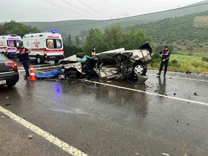 Balıkesir’de trafik kazası: 1 ölü, 3 yaralı
