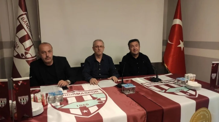 Bandırmaspor’da yeni yönetimin görevleri belli oldu
