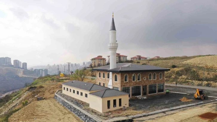 Başakşehir’de Estonşehir Camii’nin açılışı için gün sayıyor
