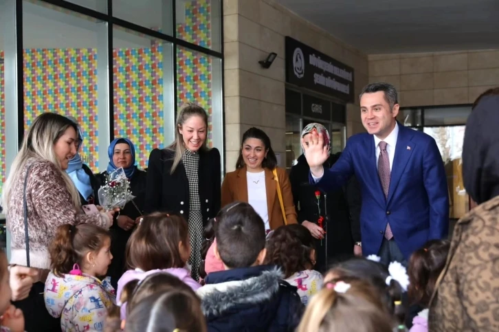 Başkan Adayı Başer sahada ve ulaşılabilir başkan olacağının sözünü verdi
