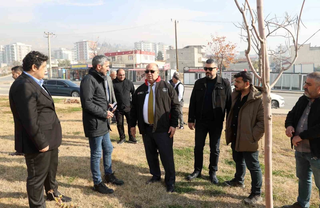 Başkan Akpınar’dan inşaat sahasında inceleme
